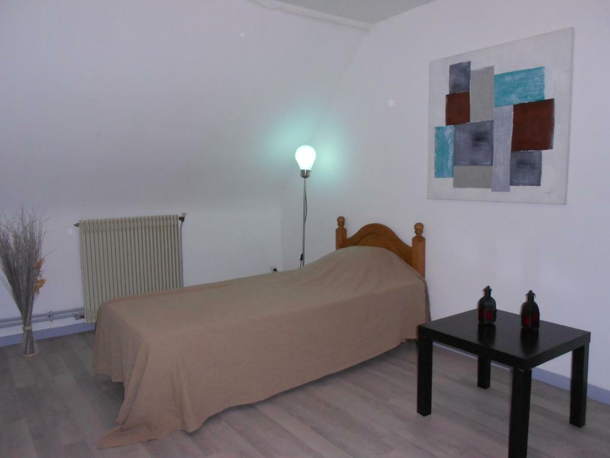 Les Sarmentins Vila Saint-Romain-sur-Cher Exterior foto